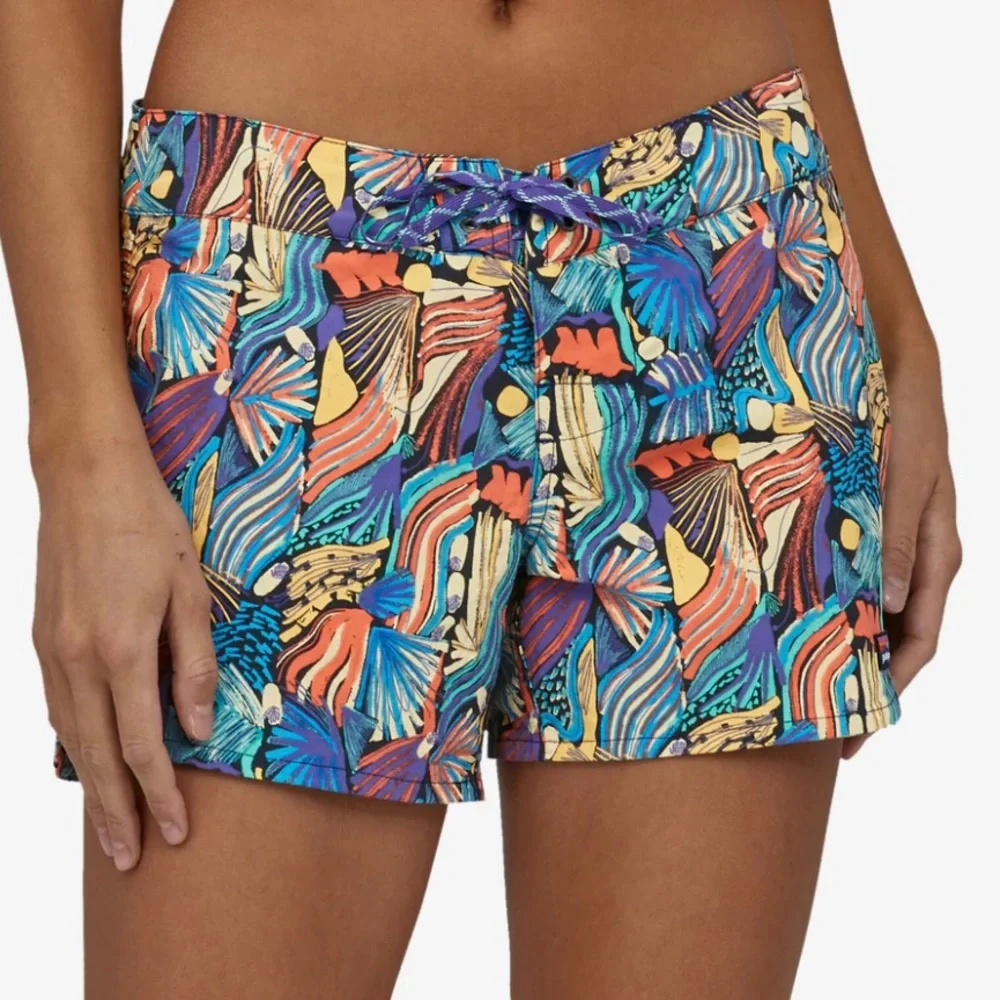 NWOT Patagonia Wavefarer Joy board shorts boardies 16 - Picture 1 of 12